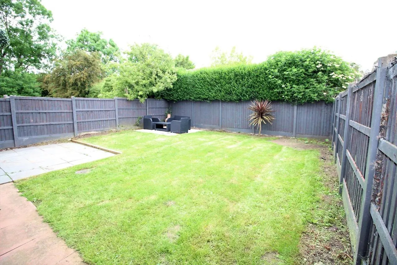 Casa vacanze Doncaster - Warmsworth - Great Customer Feedback - 3 Bed Detached House - Private Garden & Parking Plus Garage - Quiet Cul De Sac Location - Dog Friendly - Fast Wifi - Close To Motorway Access Regno Unito